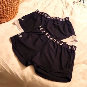 Womens UA shorts
